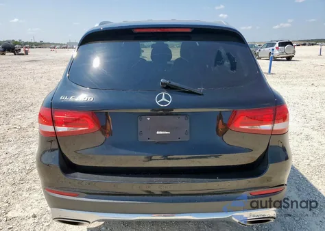 2018 Mercedes-Benz Glc 300 from USA, damaged, VIN WDC0G4JB6JV049480